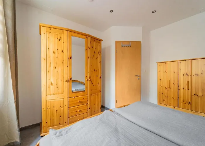 Retreat With Forest Views * Zella-Mehlis