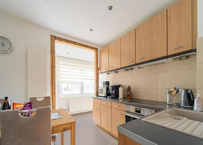 Rueckzugsort Mit Waldblick