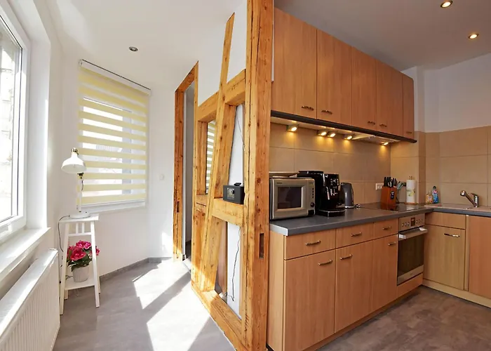 Retreat With Forest Views *